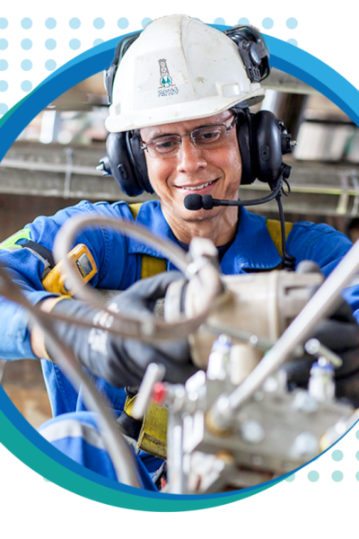 petro_ecuador_obrero_cables-1024x819